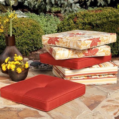95 - 103. . Target outdoor cushions